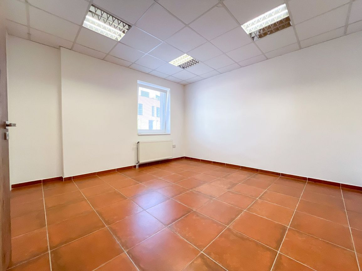 Prenájom | Obchodné priestory s bezbárierovým prístupom, Čadca