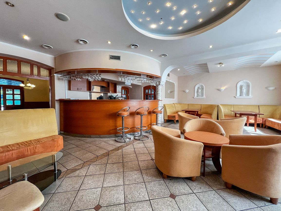 Investičná nehnuteľnosť | Penzión s kompletným zázemím a parkovaním v centre KNM