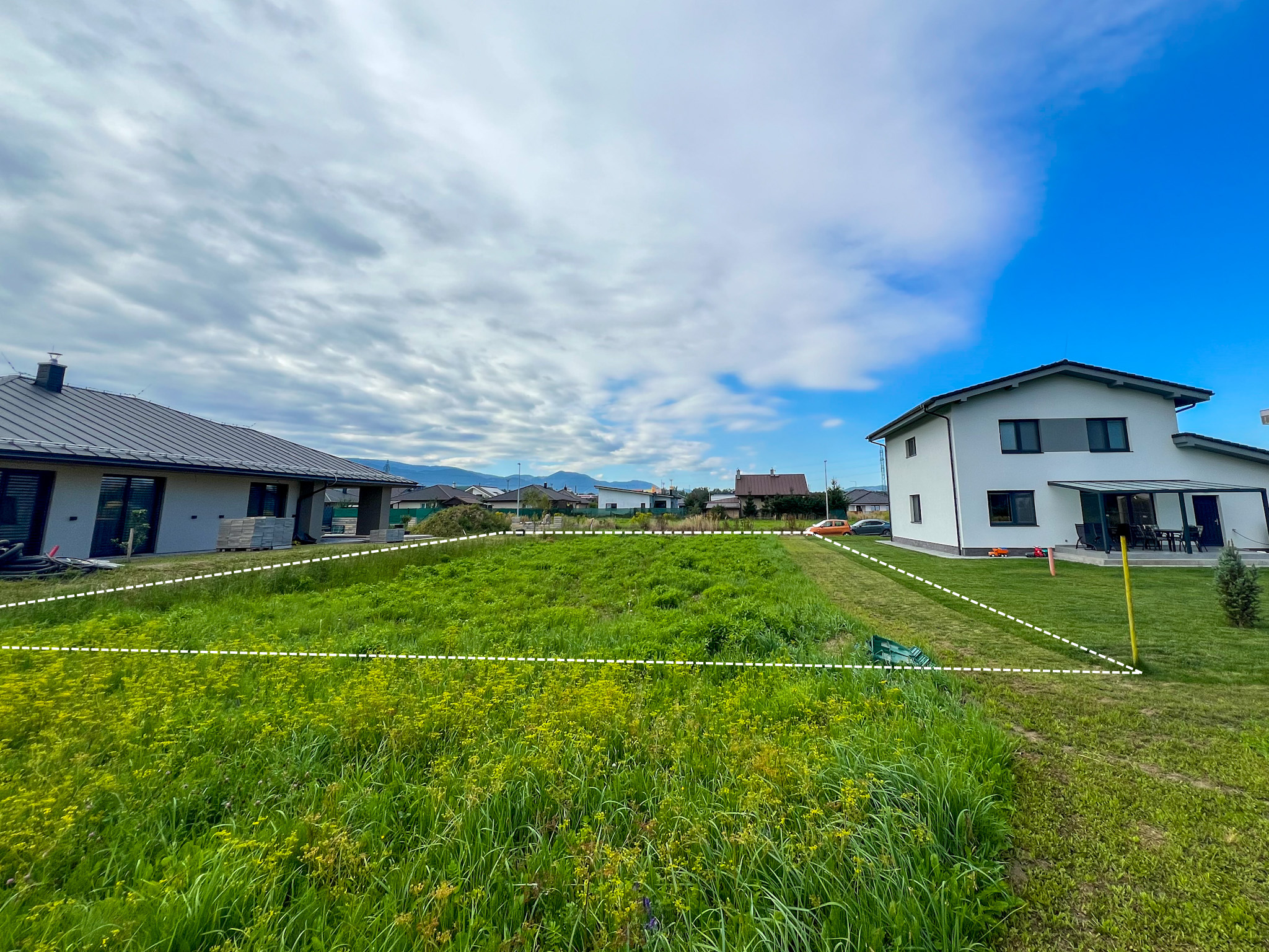 Predaj | Stavebný pozemok 676 m², Teplička nad Váhom