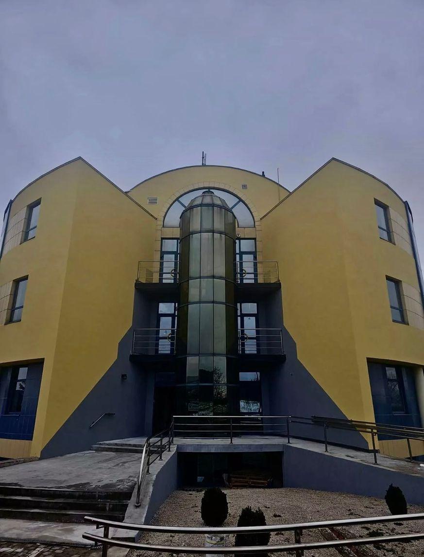 Predaj | Administratívna budova