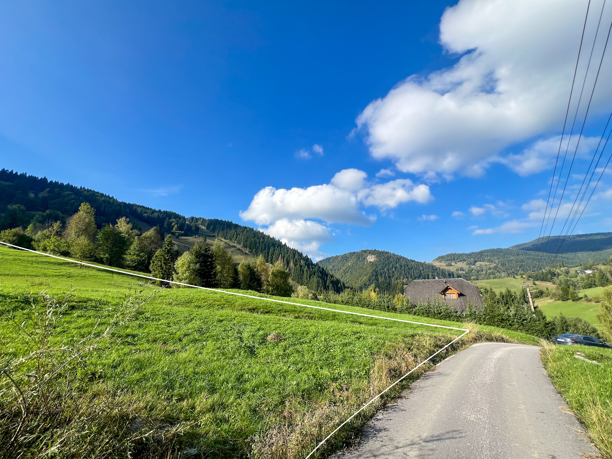 Predaj | Slnečný pozemok 4 912 m² – Zázrivá, Hotel Havrania