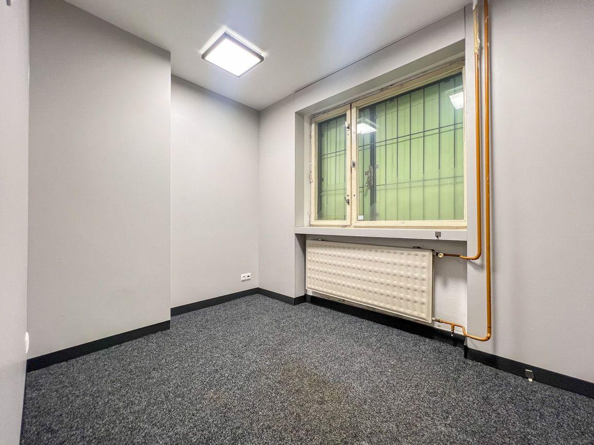 Prenájom | Polyfunčkný objekt 510 m² so skladom, Lietavská Lúčka