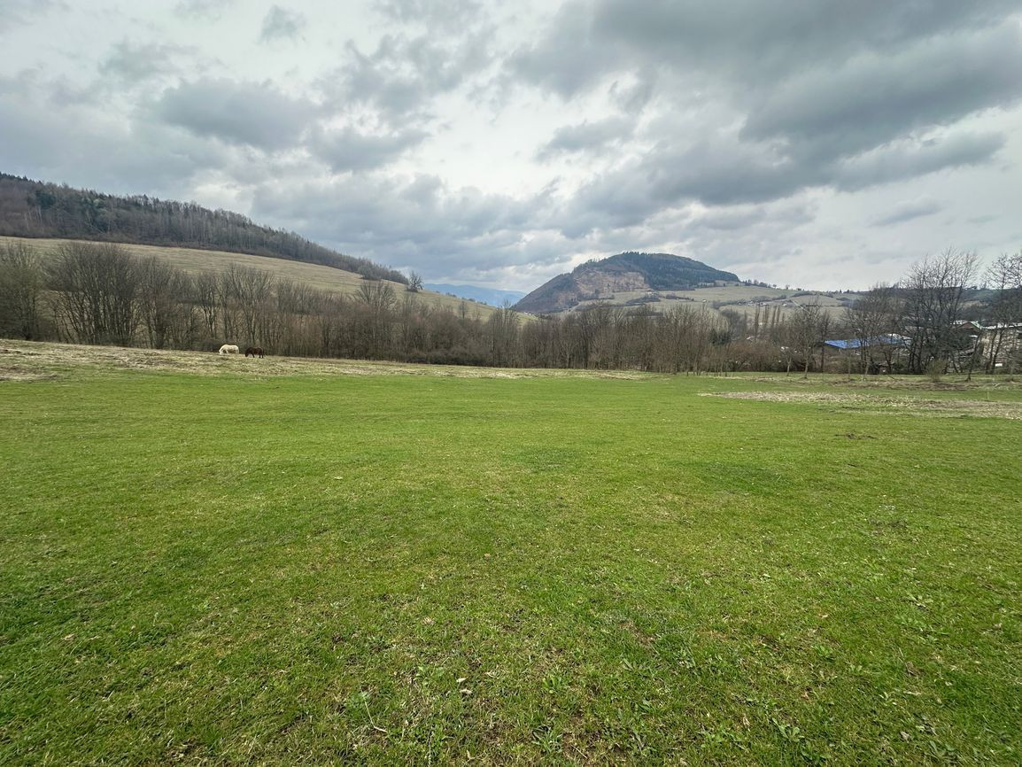 Predaj | Slnečný stavebný pozemok Kotrčiná Lúčka 968 m²