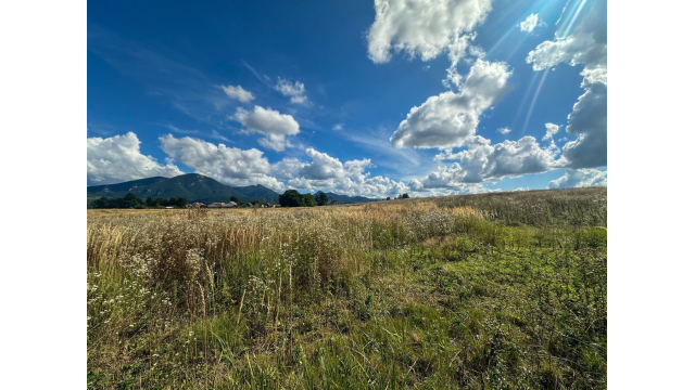 Predaj | Slnečný pozemok s výhľadom, Karlová