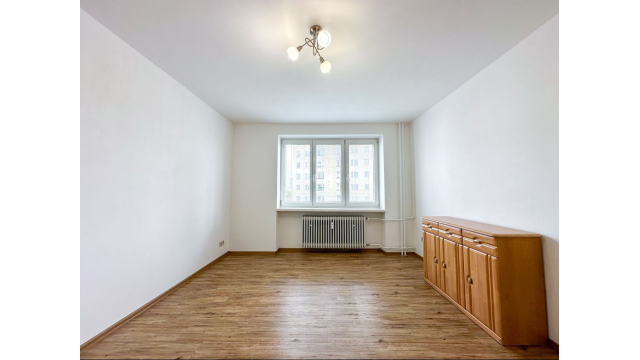 Prenájom | 2-izbový byt po rekonštrukcii s balkónom, Martin - Priekopa