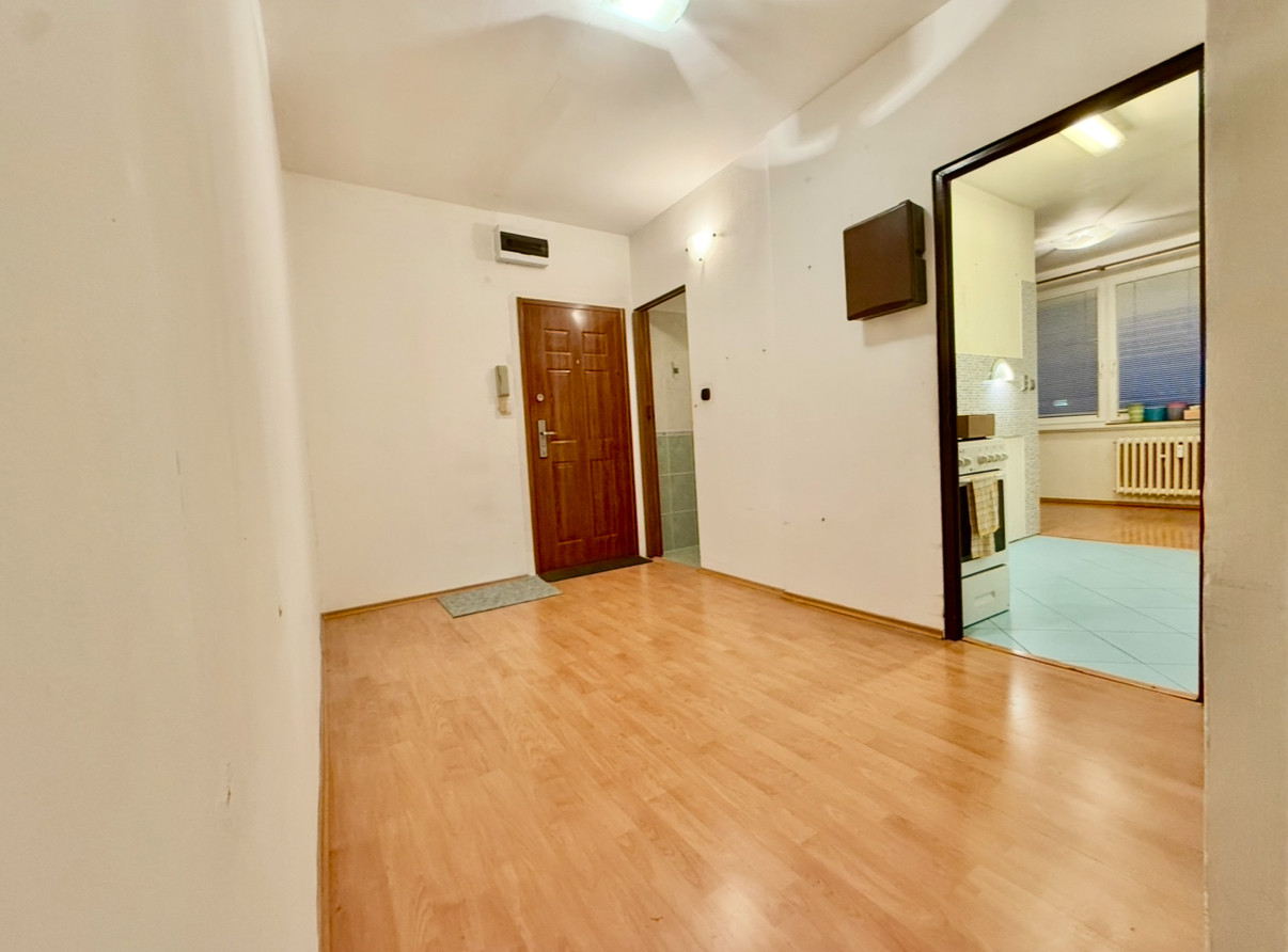 Predaj | 2 izbový byt v pôvodnom stave - Bratislava - Petržalka, Vranovská