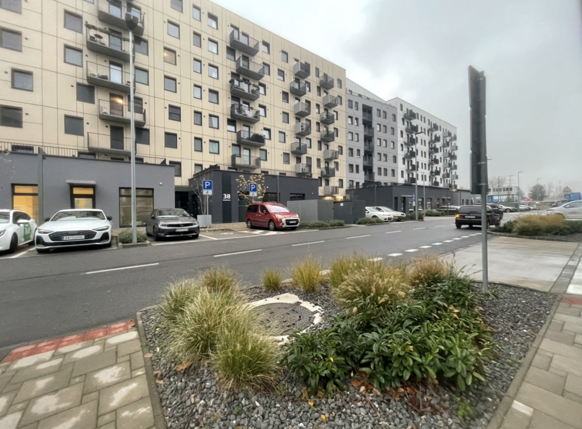 Exkluzívne parkovacie miesta pod Hraničnou 38