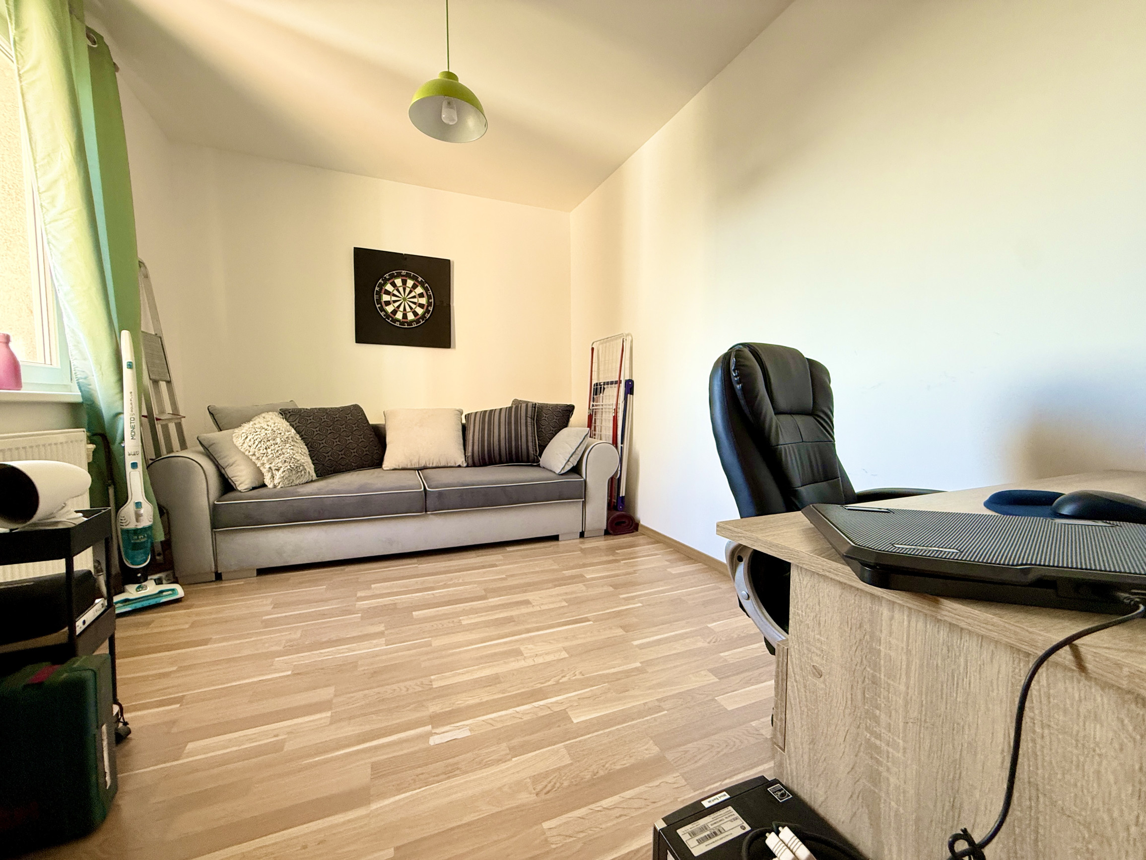 Prenájom 3 izbový byt - Bratislava - Petržalka, Hálova