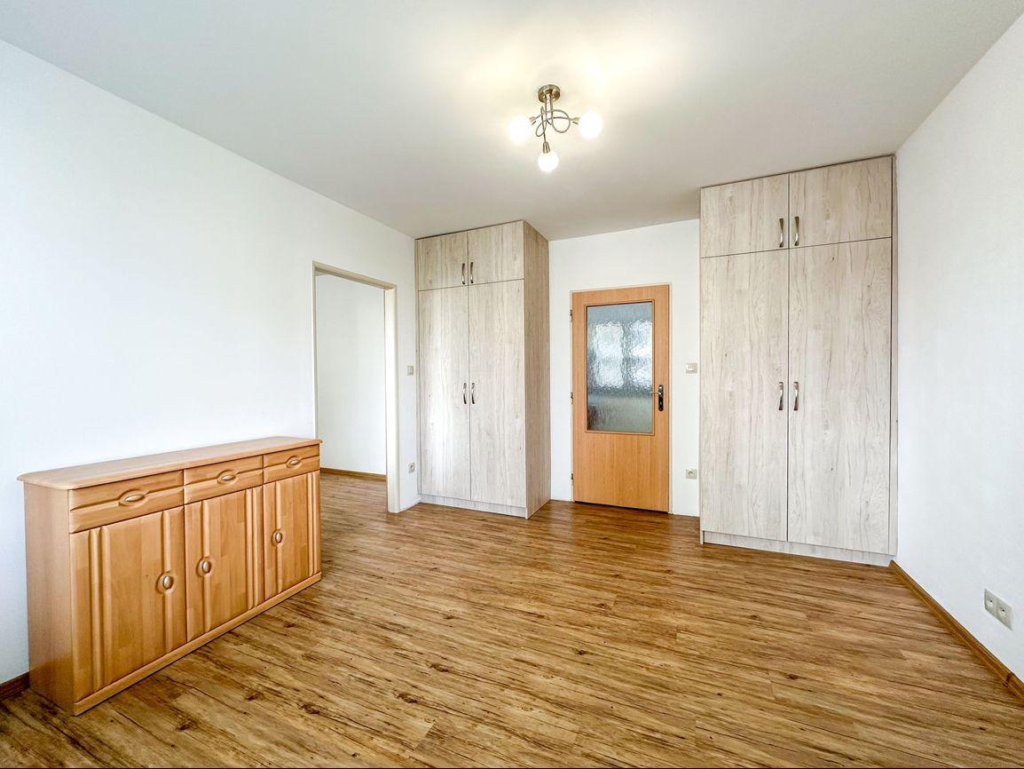 Prenájom | 2-izbový byt po rekonštrukcii s balkónom, Martin - Priekopa