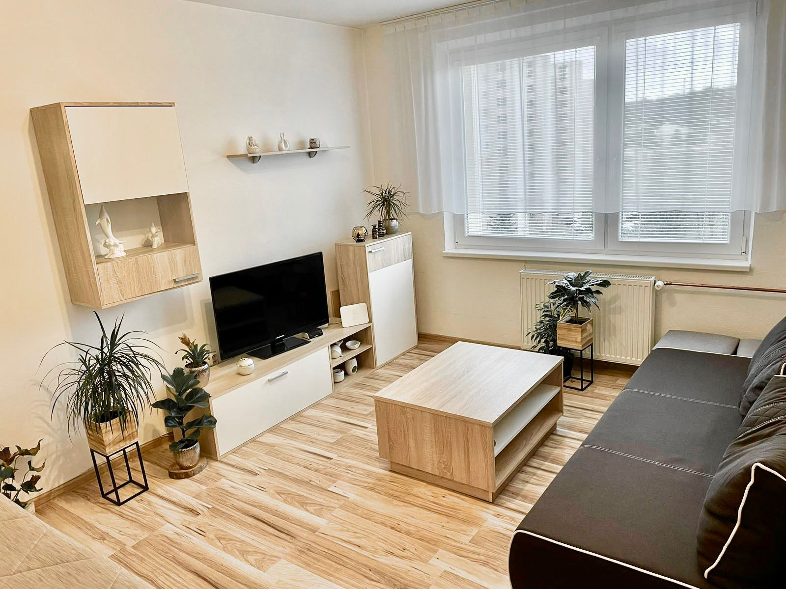 prenájom | moderný 1-izbový byt s balkónom na Strede