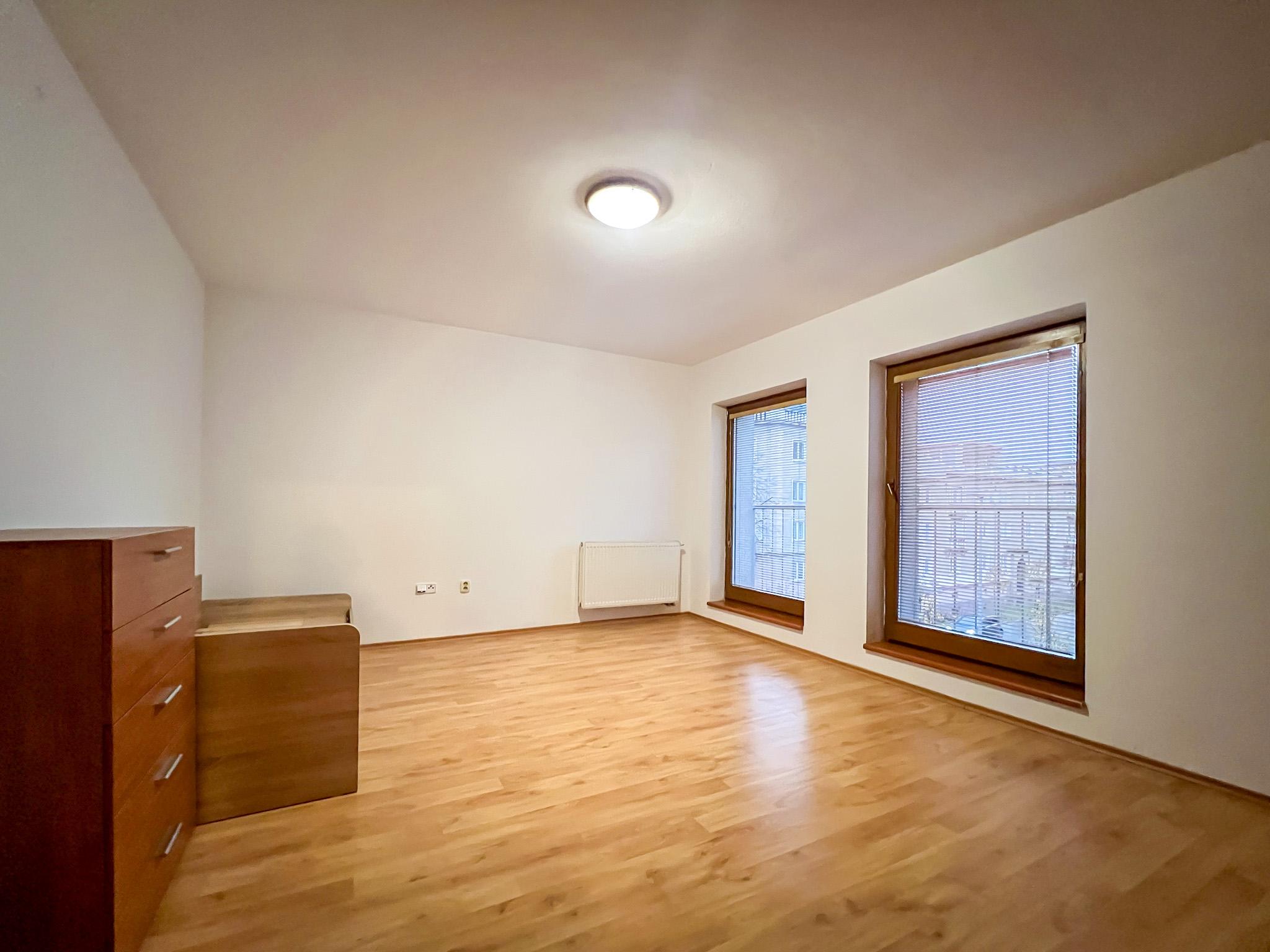 Prenájom | 3-izbový veľkometrážny byt, Žilina - Bulvár