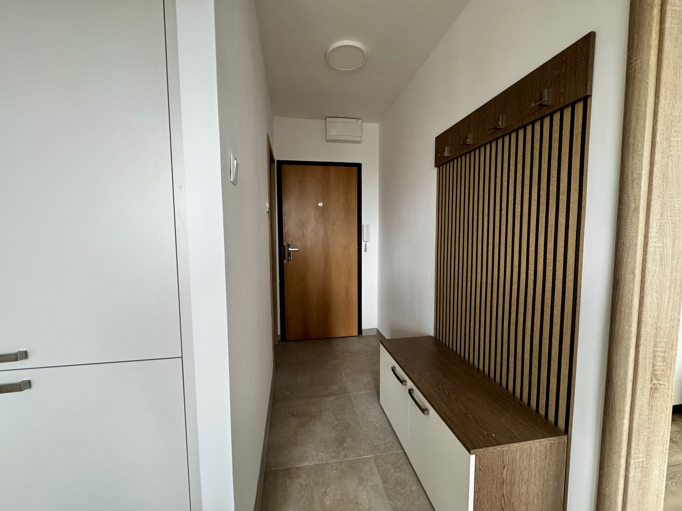 Prenájom | Moderný 2 izbový byt v Bratislave - lokalita Ružinov