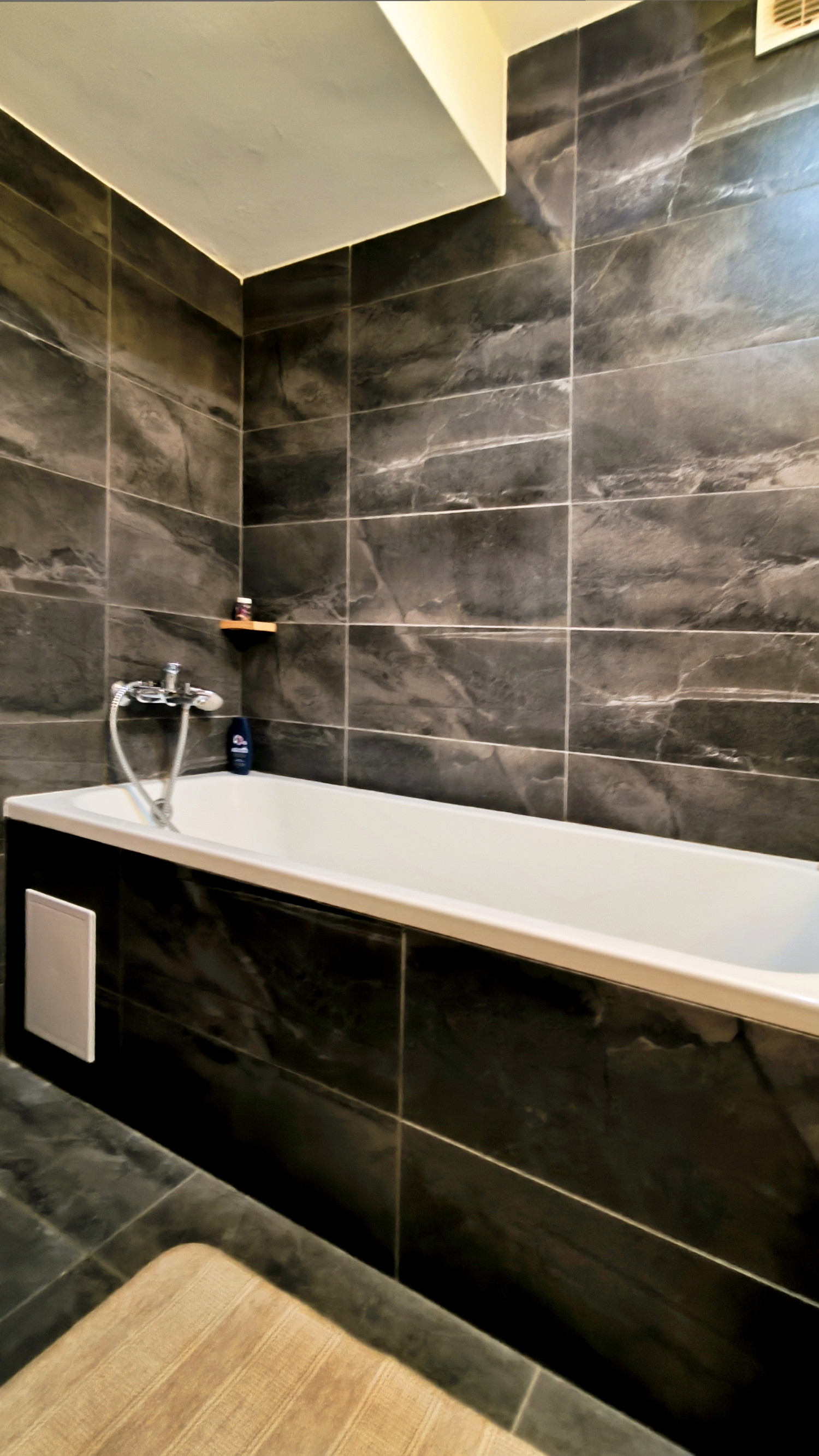 Prenájom 2-izbový byt - Bratislava - Ružinov, Ružová do...