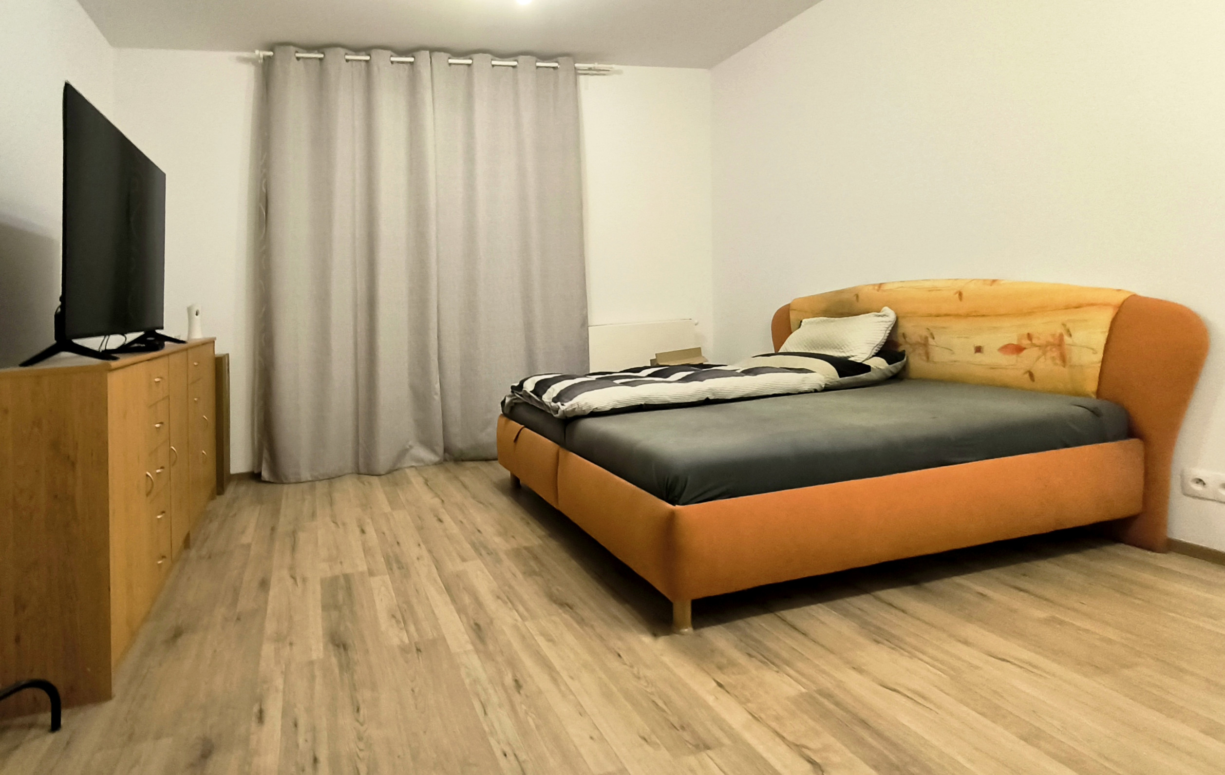 Prenájom 1-izbový byt - Bratislava - Devínska Nová Ves,...