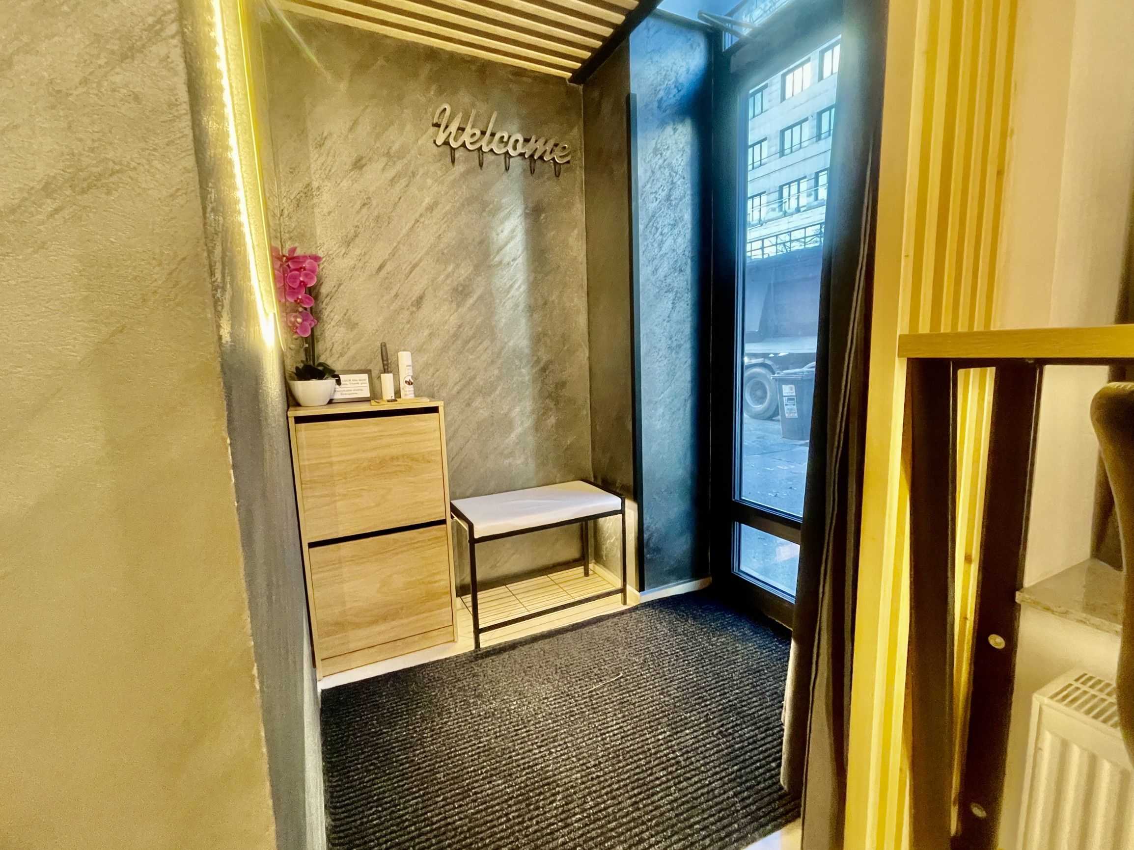 Prémiový mezonet s wellness a súkromným dvorom v centre BA