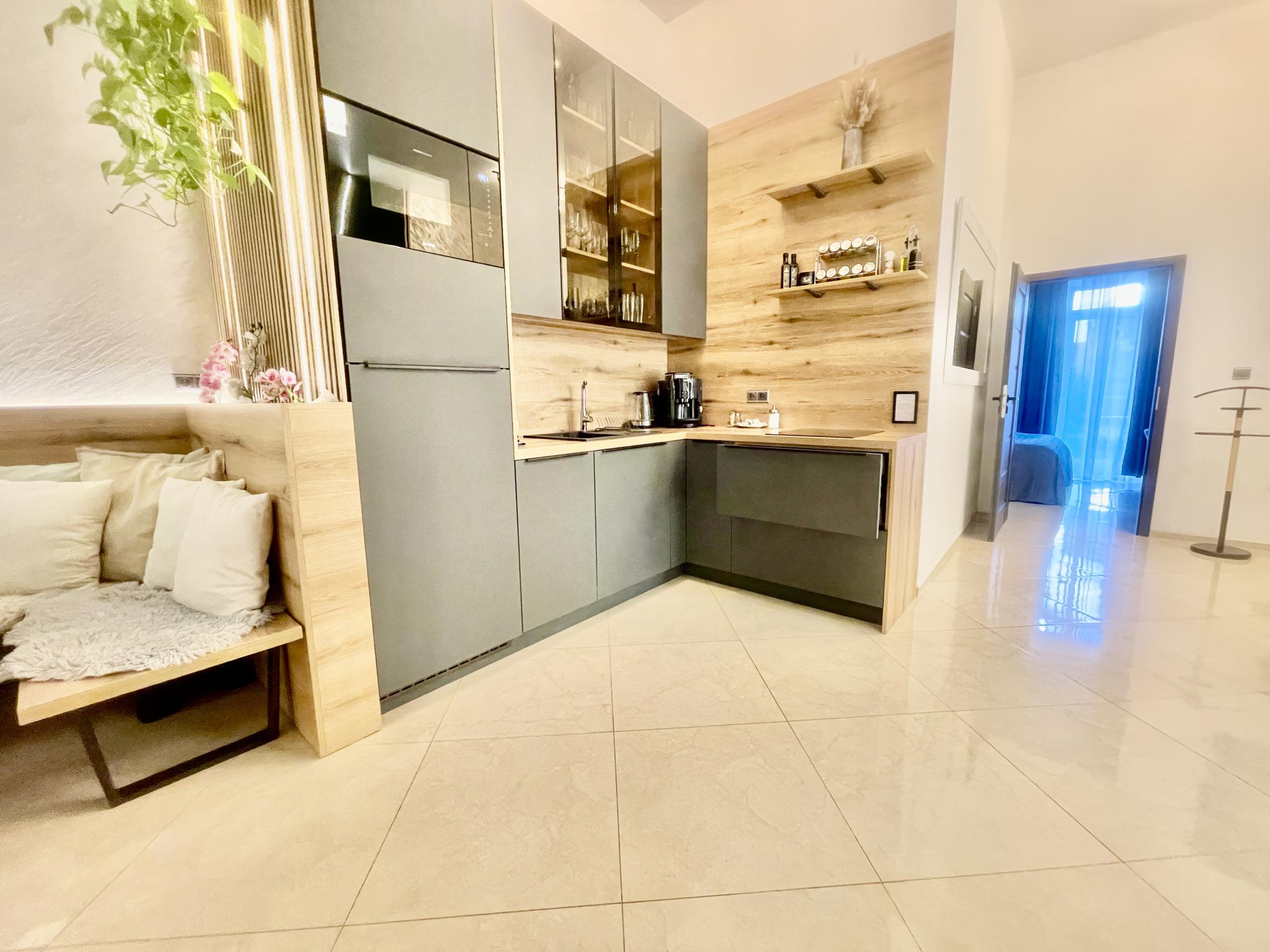 Prémiový mezonet s wellness a súkromným dvorom v centre BA