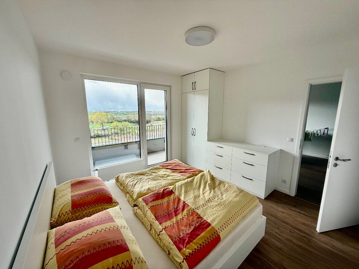 Prenájom 2 izbový byt - Bratislava - Devínska Nová Ves, M...