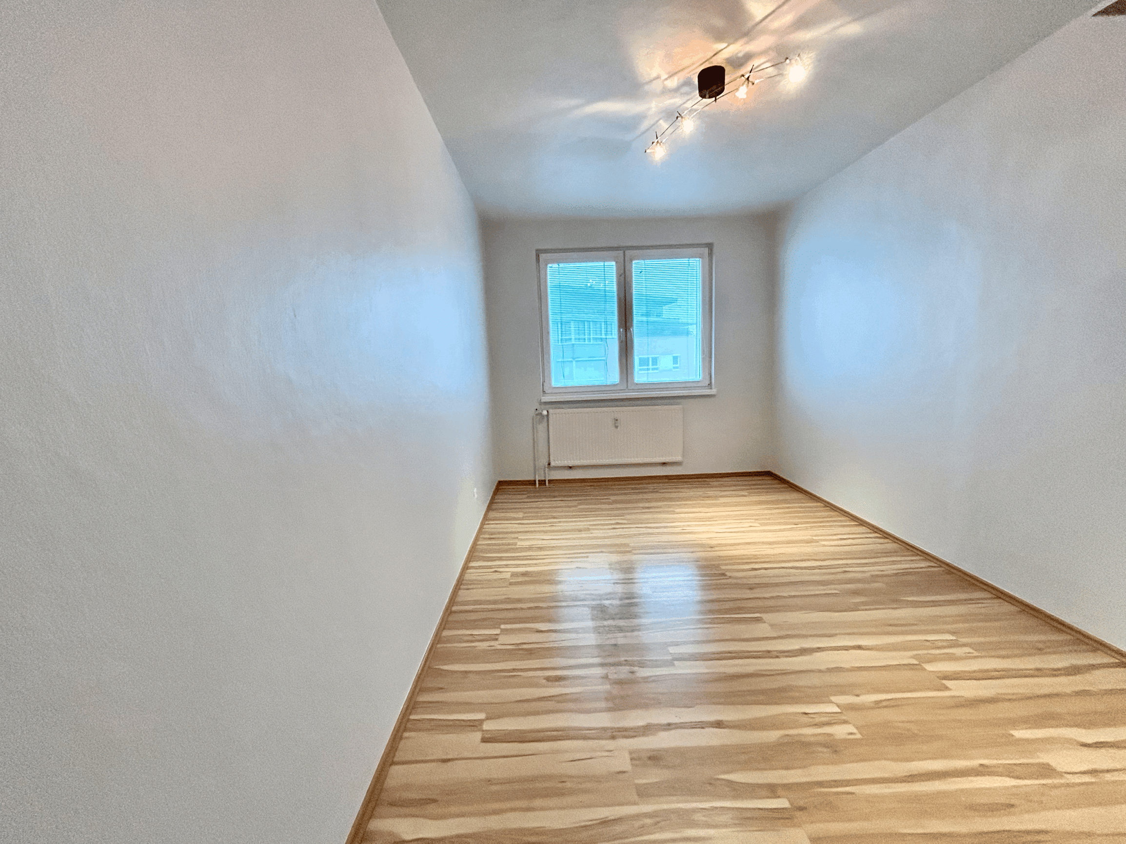 Predaj 3 izbový byt - Bratislava - Karlova Ves, Nad lúčkami