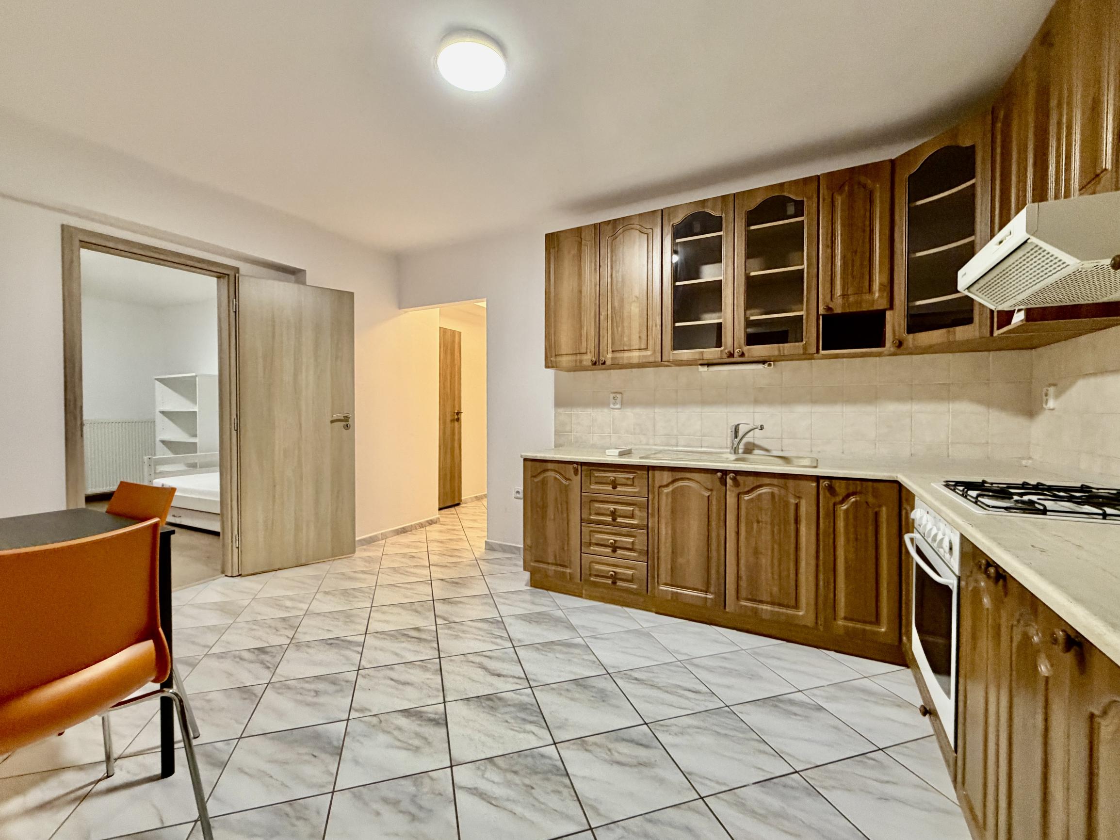 Prenájom 2 izbový byt po rekonštrukcii - Bratislava