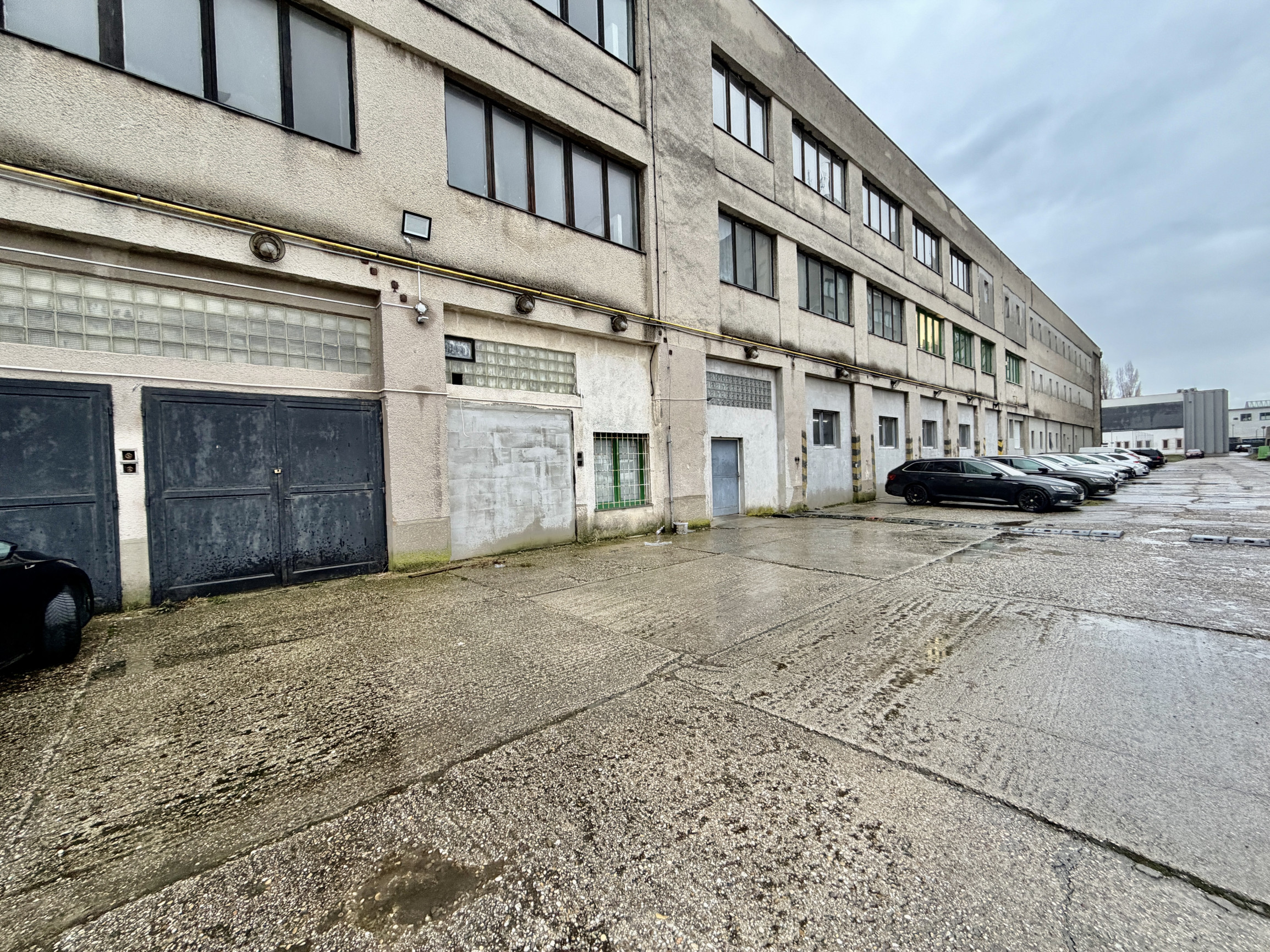 Prenájom Sklad - Bratislava - Nové Mesto, Stará Vajnorská