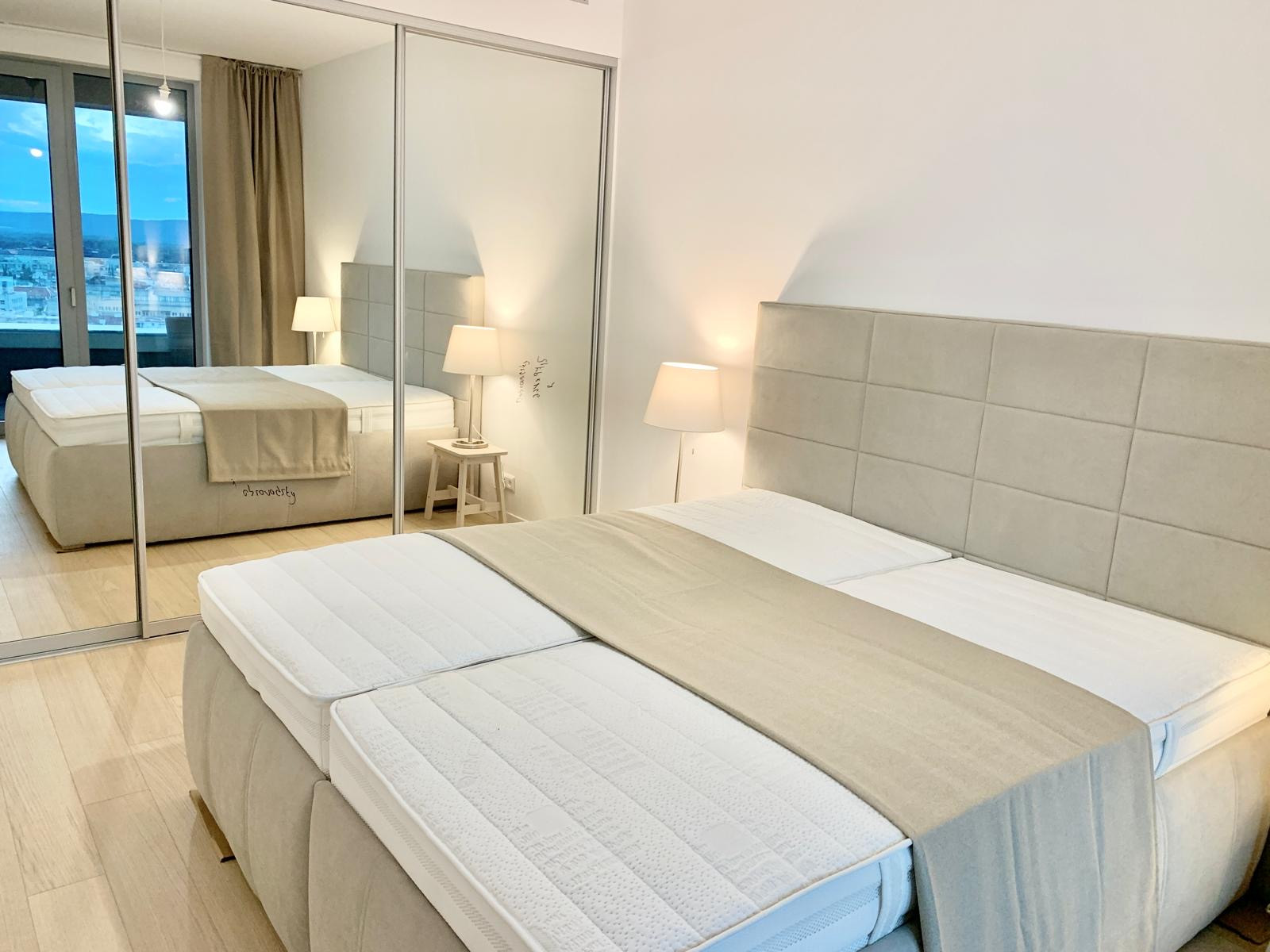 Prémiový 2-izbový byt Sky Park s výhľadom