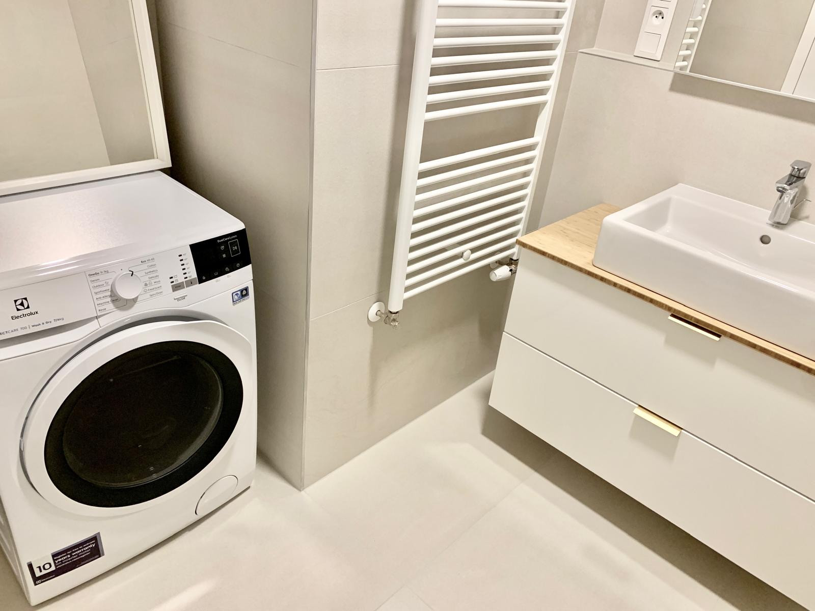 Prémiový 2-izbový byt Sky Park s výhľadom