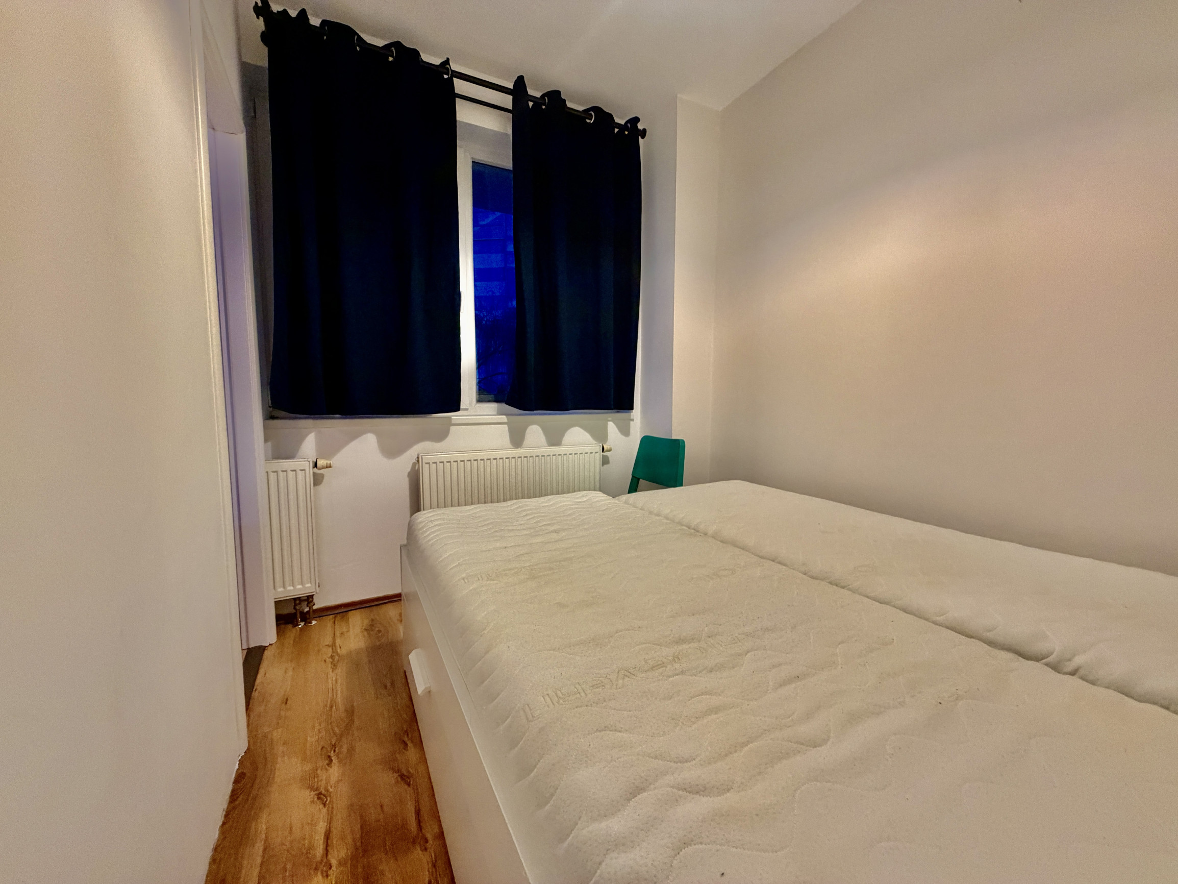 Prenájom 2 izbový byt s veľkým balkónom – Karlova Ves