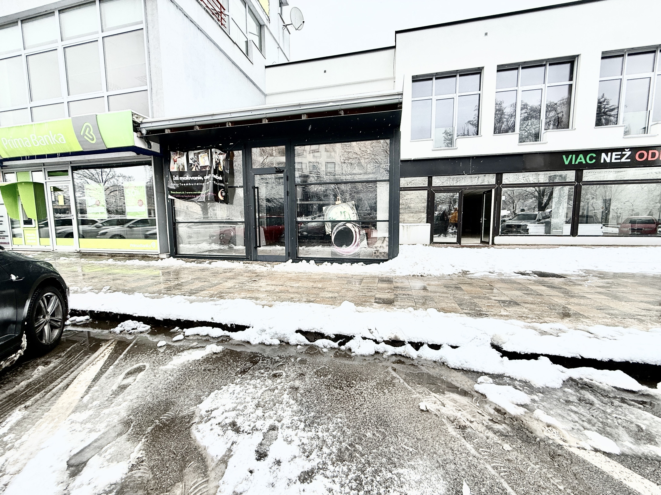 PRIESTOR PRE VAŠU KAVIAREŇ ALEBO BAR (190 m²)