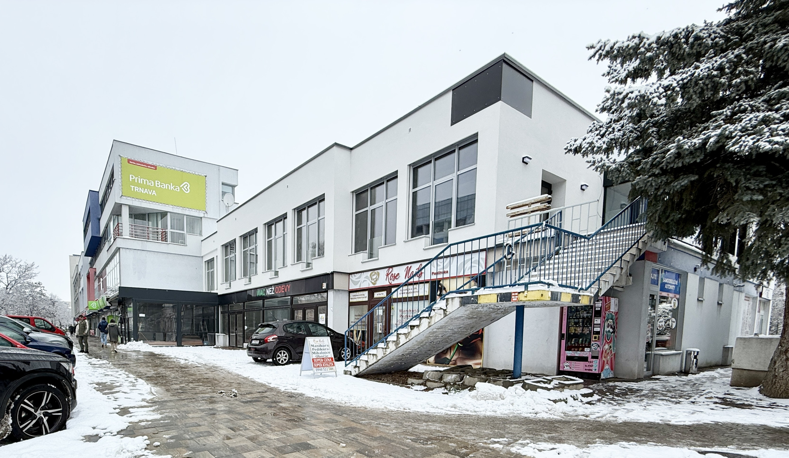 PRIESTOR PRE VAŠU KAVIAREŇ ALEBO BAR (190 m²)