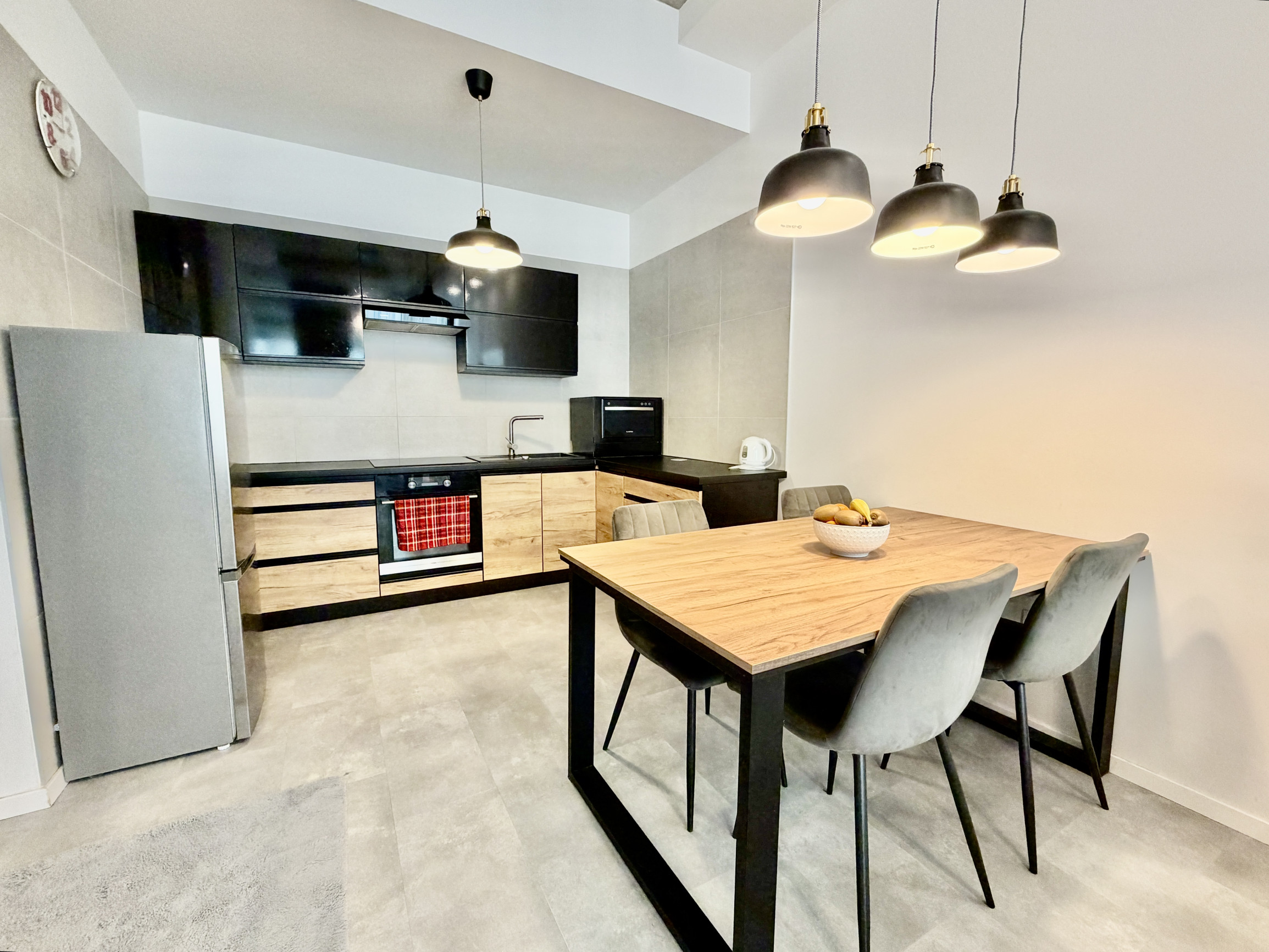 Industriálny 2i s vysokými stropmi v srdci Downtownu