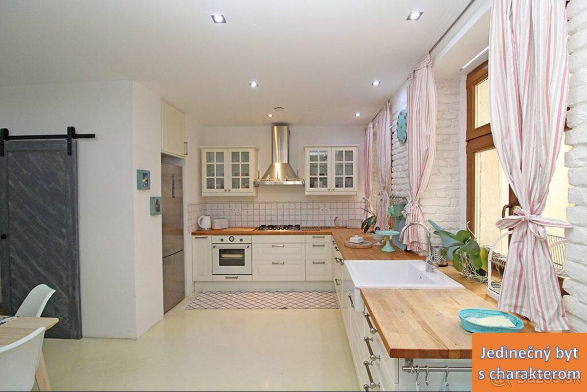 PRENÁJOM – 2i, 72 m2 byt, centrum mesta, Hviezdoslavovo nám.