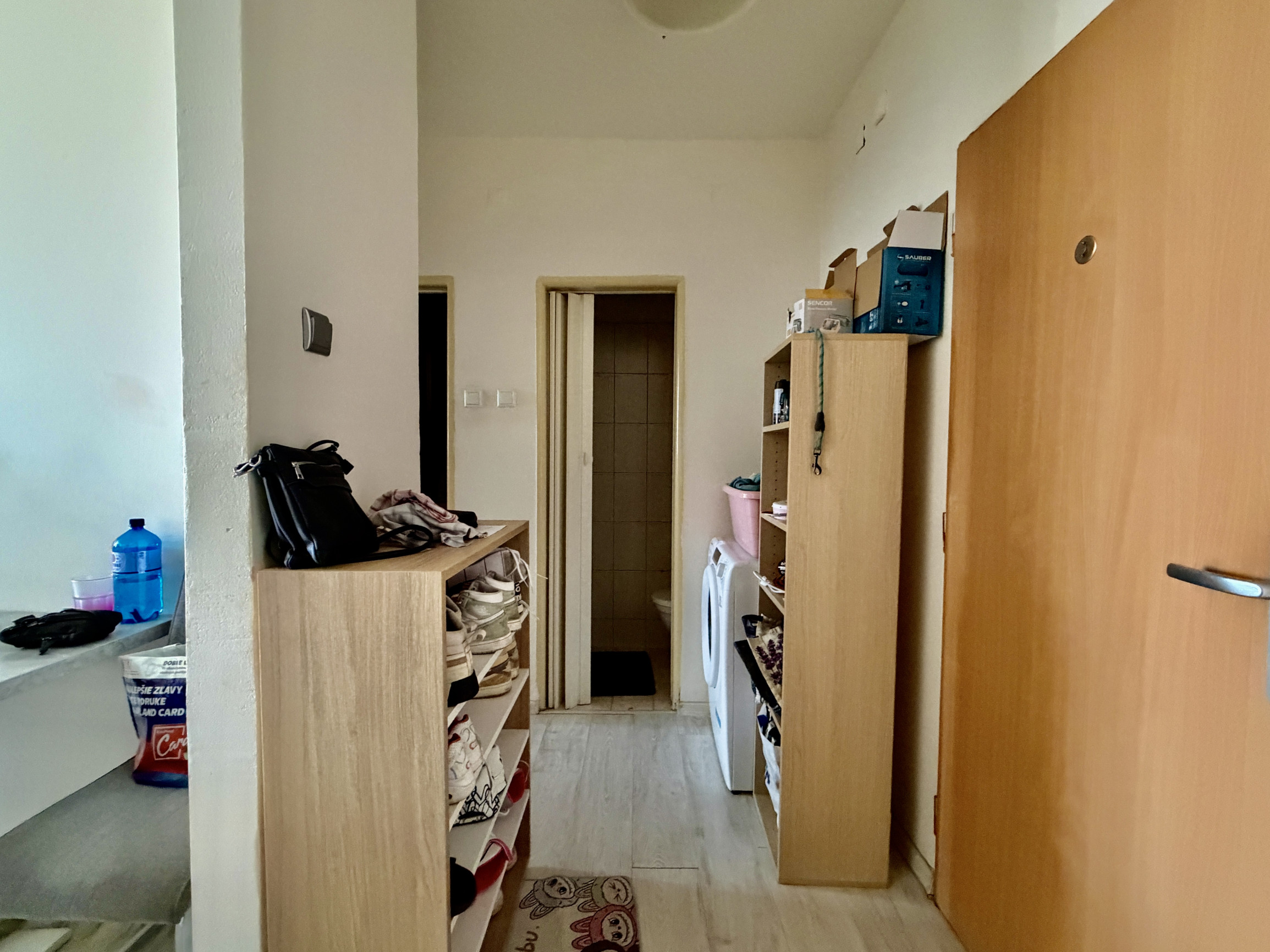 Zariadená dvojgarsónka (42,5 m²) vo Vrakuni – BEZ TIARCH