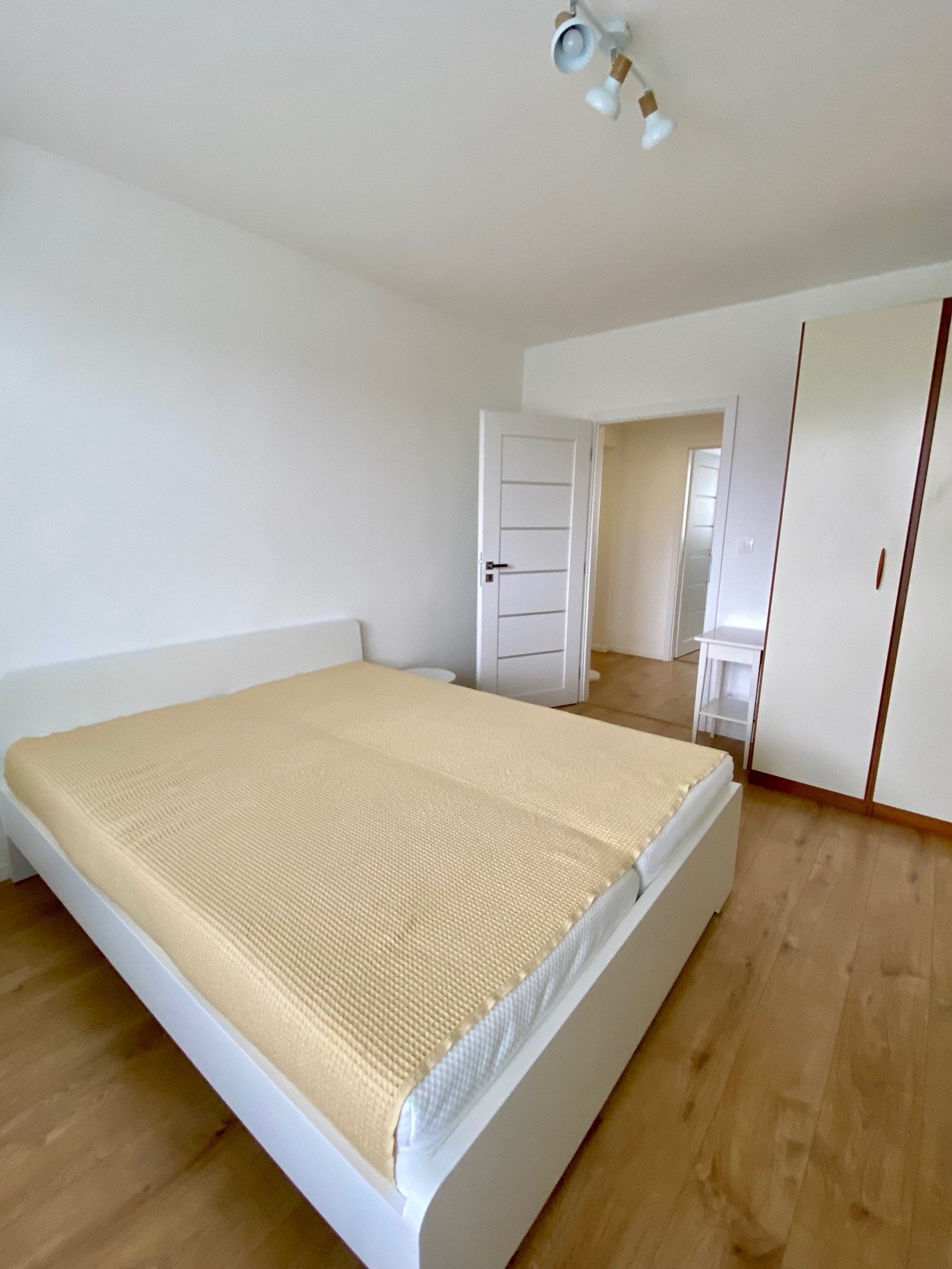 PRENÁJOM - 2i, 60,44 m2, s balkónom, Rezedová ul., Ružinov BA