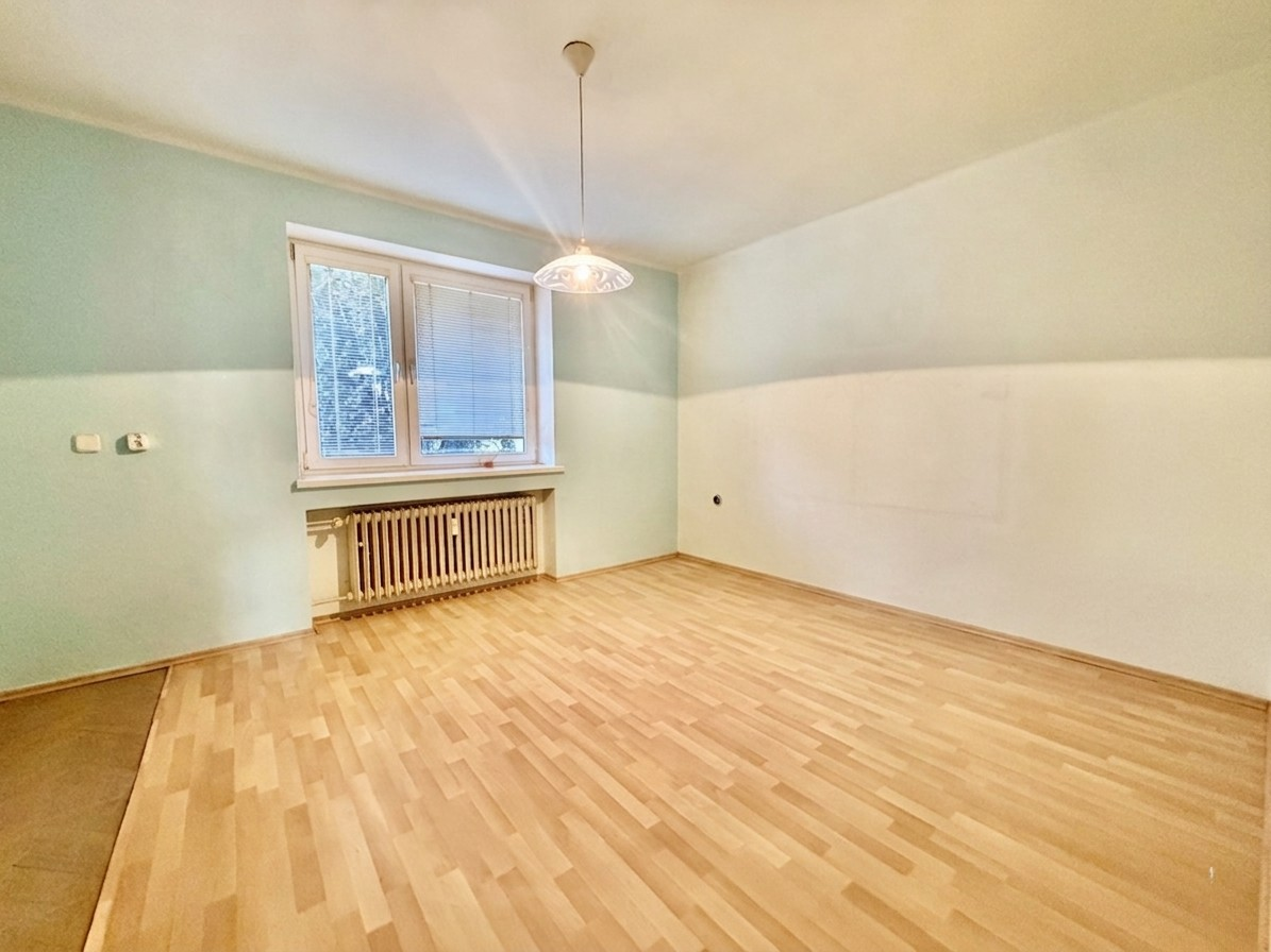 Nadštandardný 2i tehlový byt (69 m²) na rekonštrukciu