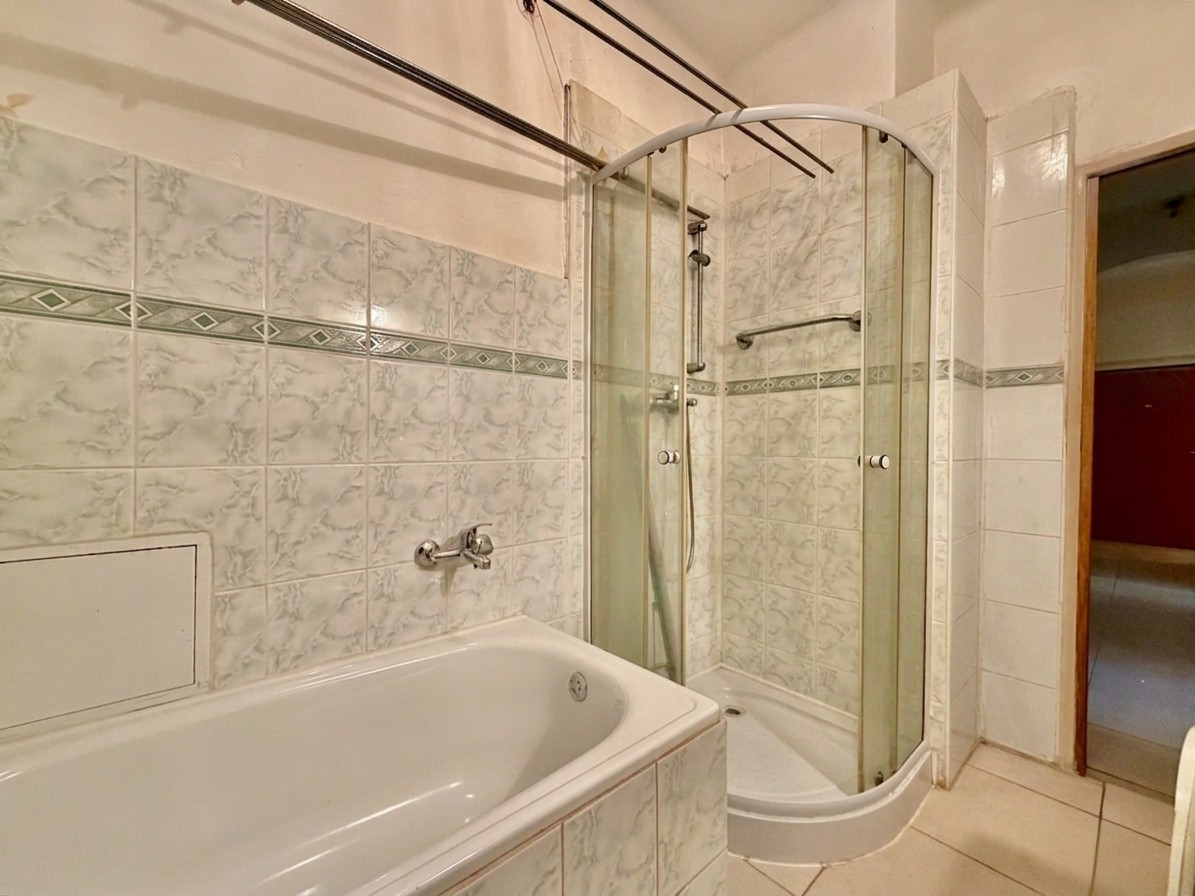 Nadštandardný 2i tehlový byt (69 m²) na rekonštrukciu