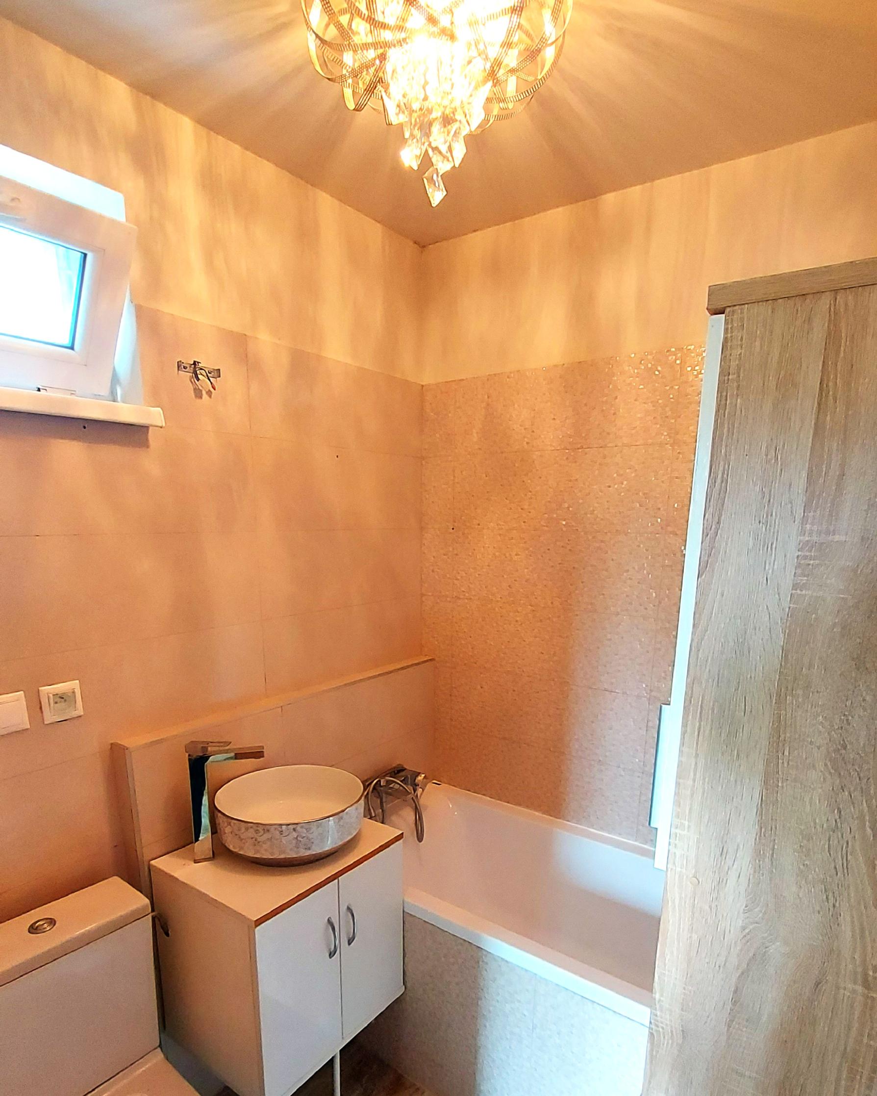 EXKLUZÍVNE, PREDAJ - 2i RD, ZP 89 m2, poz. 449 m2, Marhuľová ul.