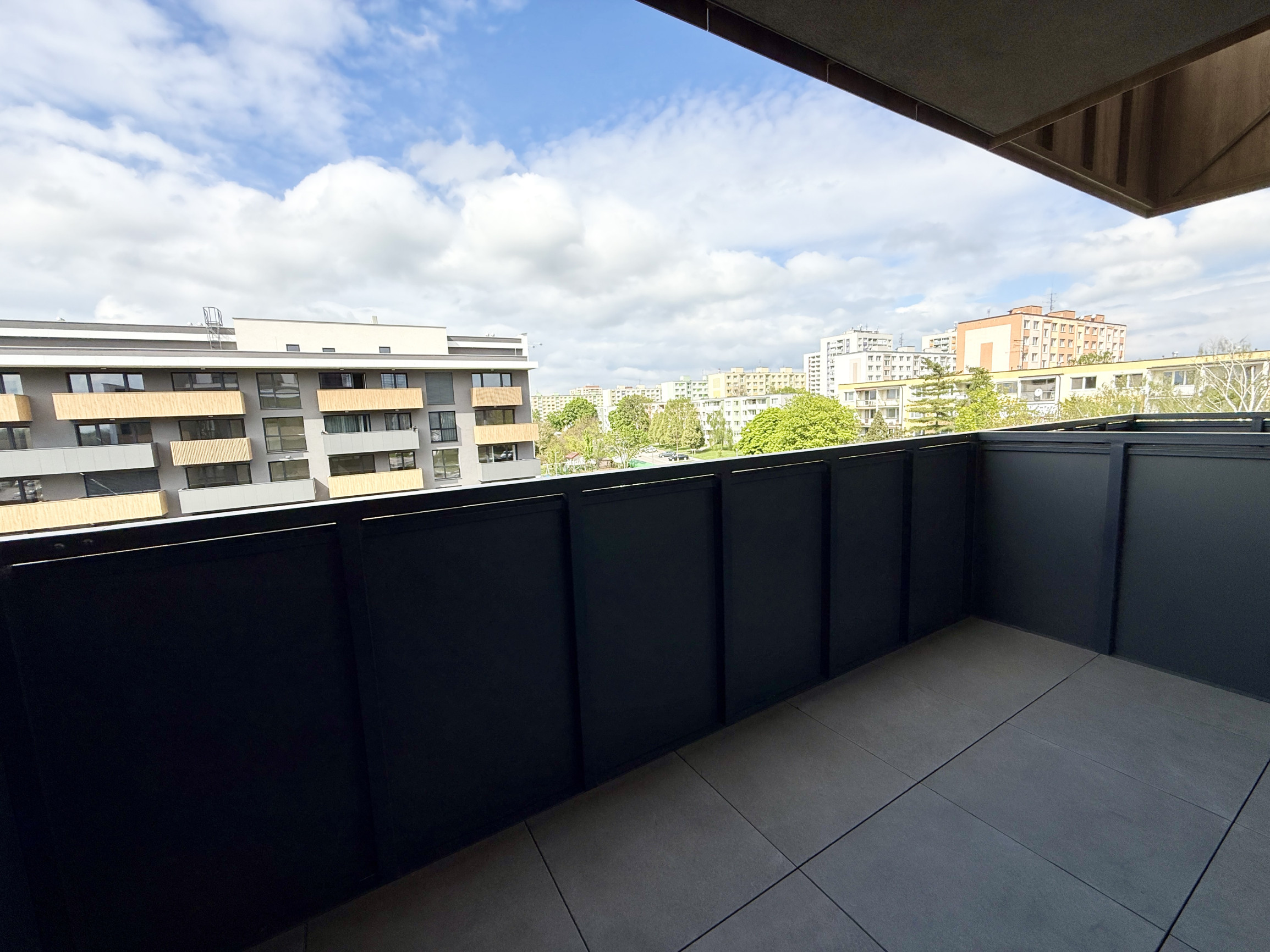 Prenájom 2 izbový byt - Trnava, Generála Goliána