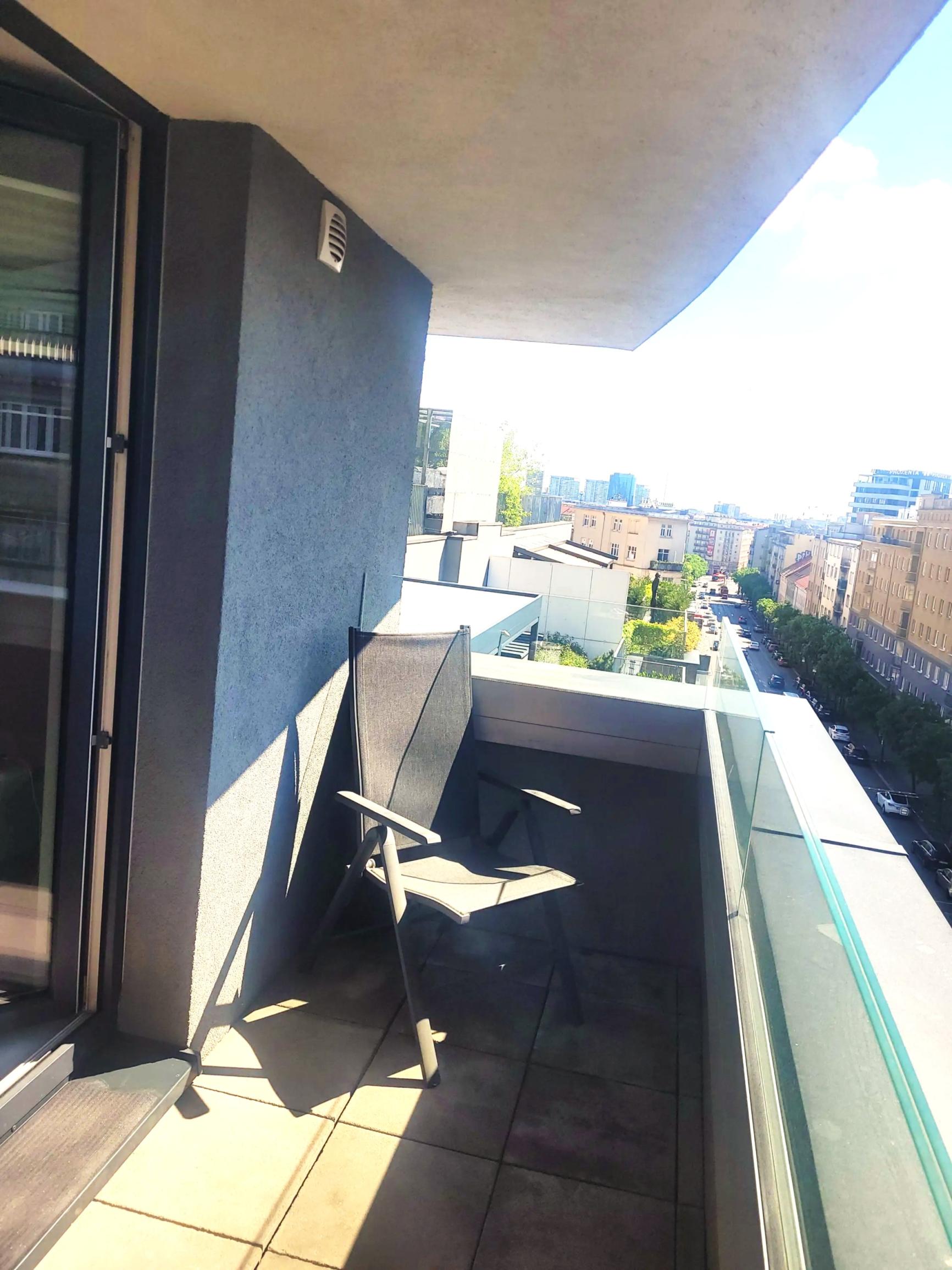 PREDAJ – svetlý 1i apartmán s balkónom, Rezidencia Premiere.