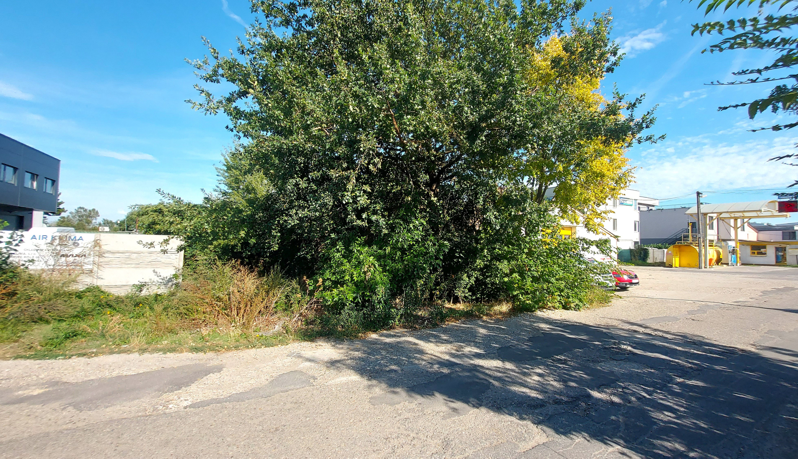 PREDAJ – stavebný pozemok 1221 m2, Domové role, BA II.