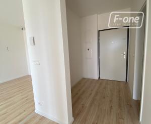 Predaj 2 izbový byt na Slnečniciach POP- Bratislava-Petržalka,