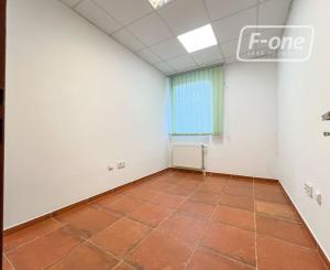 Prenájom | Obchodné priestory s bezbárierovým prístupom, Čadca