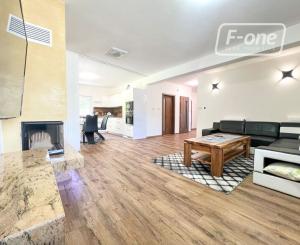 Prenájom | 6-izbový rodinný dom, Dolný Hričov 