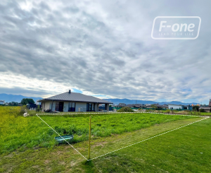 Predaj | Stavebný pozemok 676 m², Teplička nad Váhom
