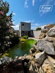 Predaj | Exkluzívny bungalov s fitkom a bazénom