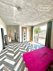 Predaj | Exkluzívny bungalov s fitkom a bazénom