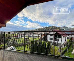 Predaj | Rodinný dom s terasou a záhradou, Čierne