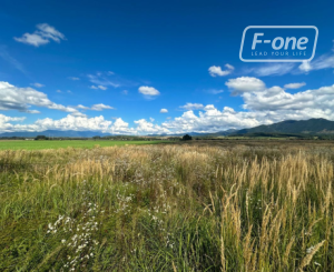 Predaj | Slnečný pozemok s výhľadom, Karlová