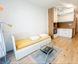 Prenájom | Moderná garsónka so zariadením a balkónom, KNM