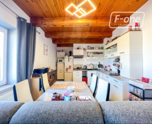 Predaj | Viac-izbový rodinný dom s nadstavbou, Bystrička