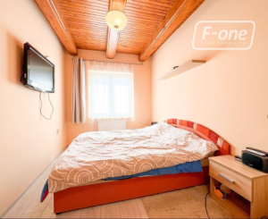 Predaj | Viac-izbový rodinný dom s nadstavbou, Bystrička